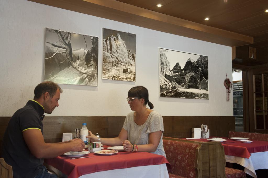 Hotel Garni Dello Sportivo Madonna Εξωτερικό φωτογραφία
