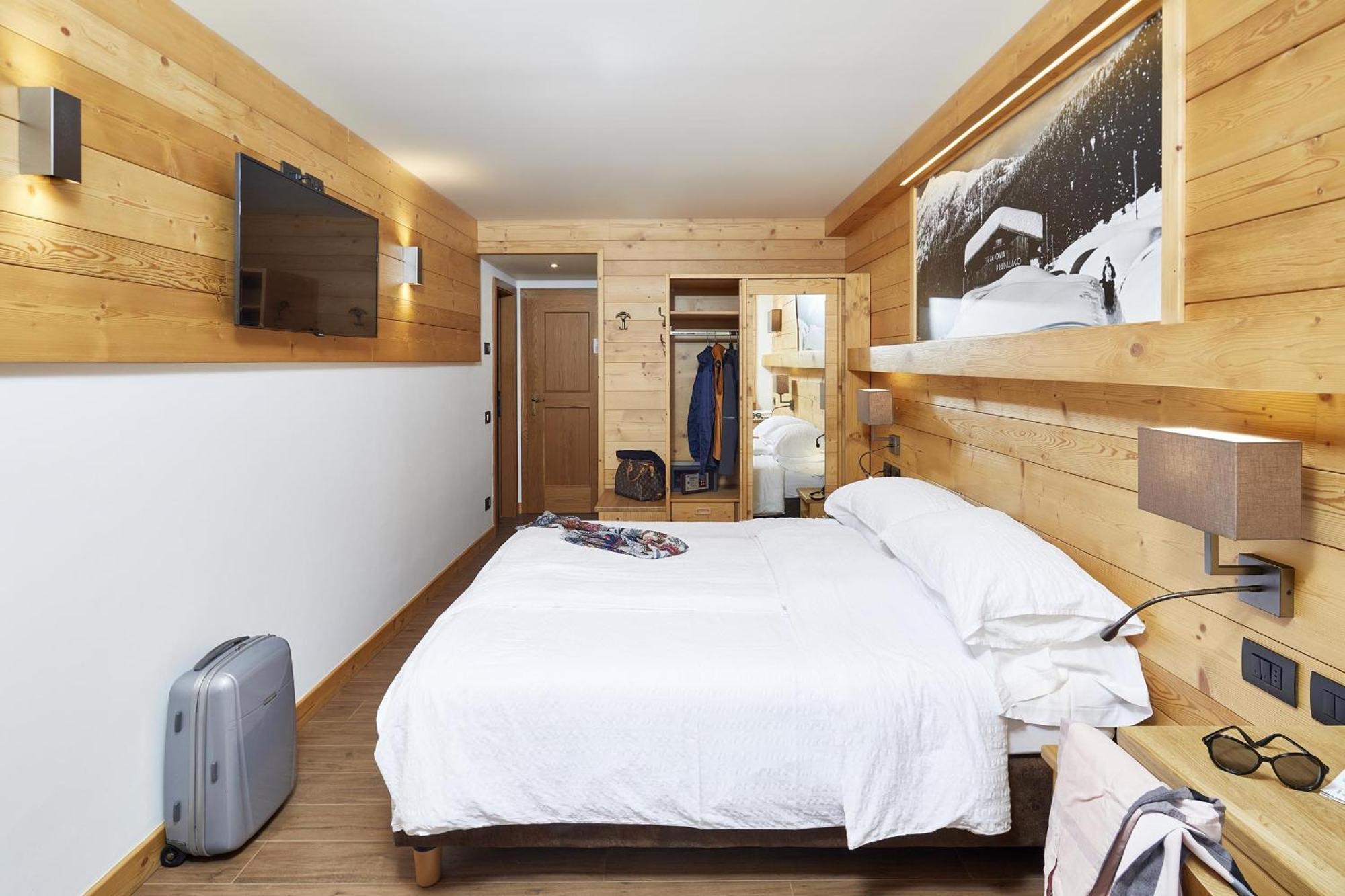 Hotel Garni Dello Sportivo Madonna Εξωτερικό φωτογραφία